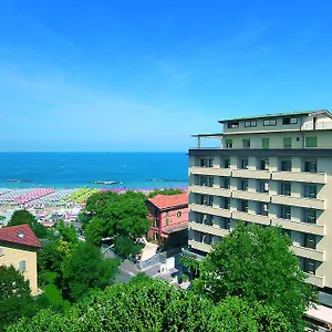 3* Hotel Acropolis